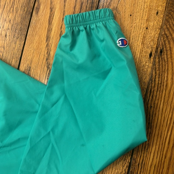 CHAMPION COLORBLOCKED GREEN AND BLUE PACKABLE STADIUM JACKET SIZE XL - Picture 3 of 9